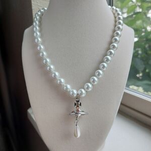 Vintage Vivienne Westwood Pearl Necklace